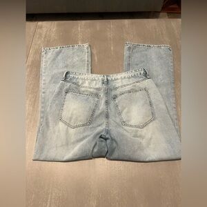 RM Rebecca Minkoff wide leg Light Blue Denim Jeans
Women’s size 6. 100% cotton.